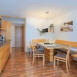Apartment Bellevue Pettneu am Arlberg